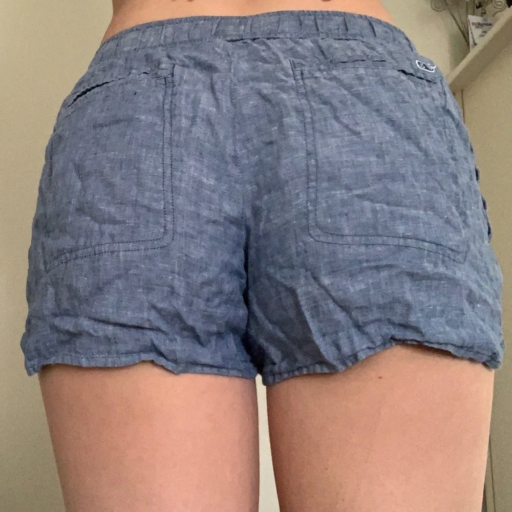 Vineyard Vines Pull On Linen Shorts - Picture 2 of 2